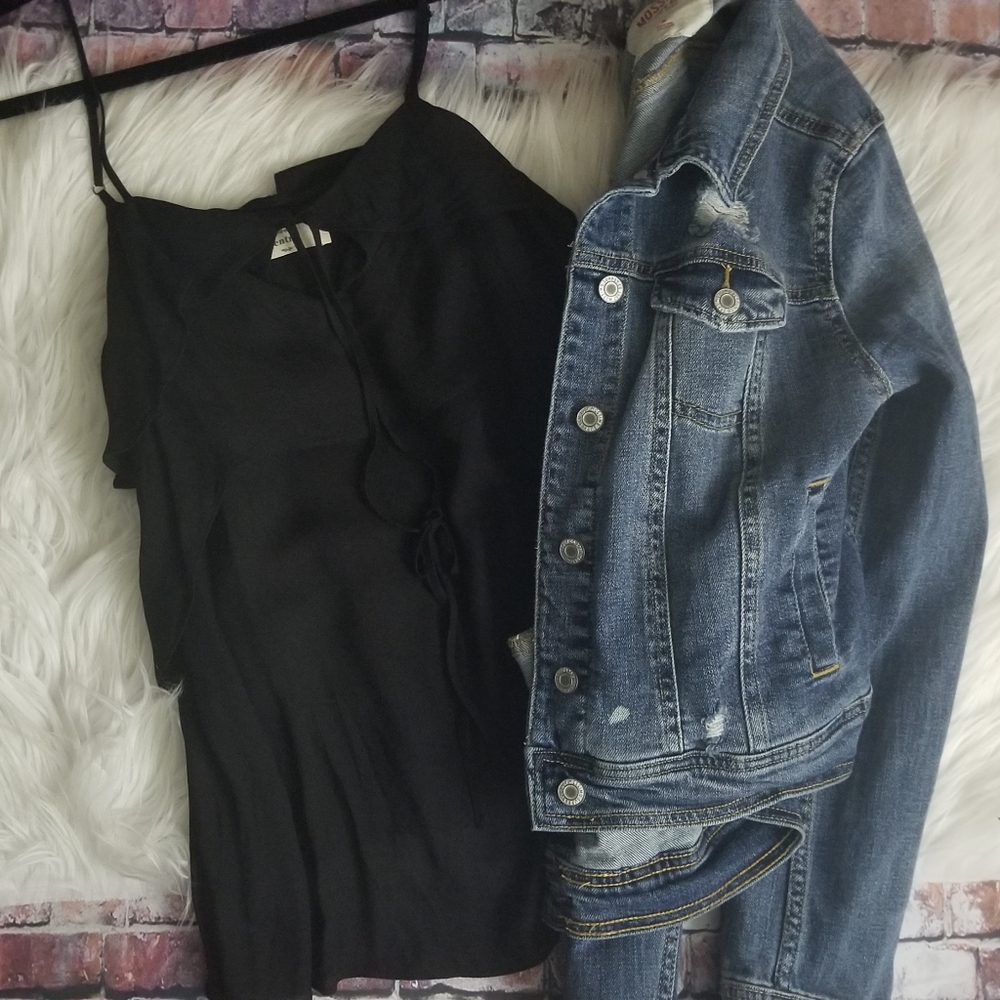 Black Ruffle Tank NEWa=